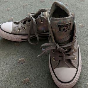 Size 6 grey irridescent converse
